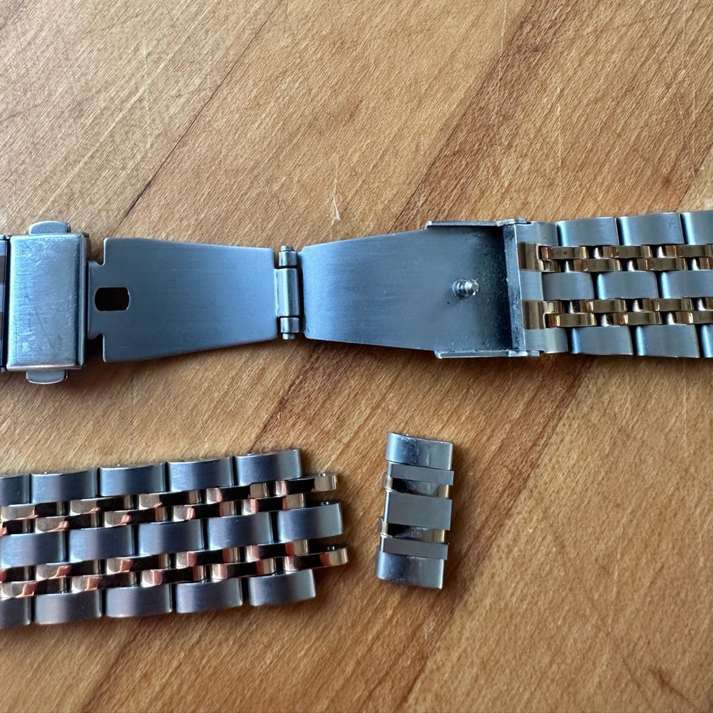 Apple Watch Amazon Essentials Silver And Gold Wat… - image 3